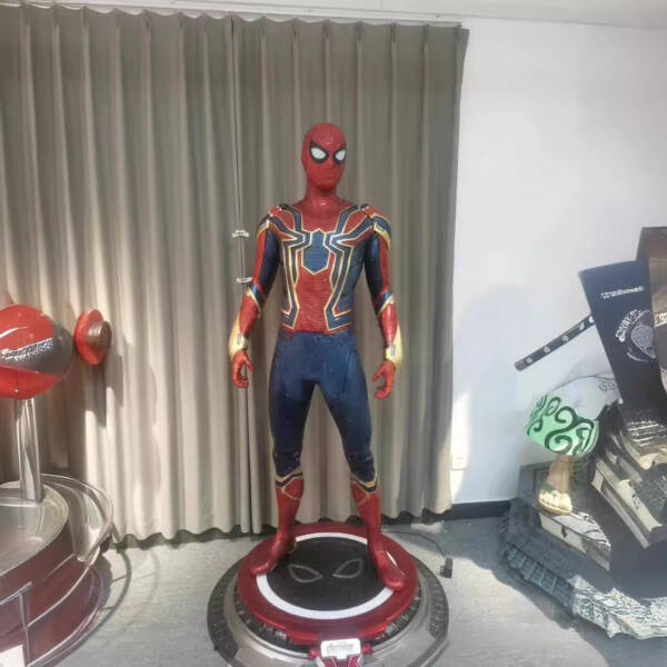Web Hero Spider-Man 1: 1 Full Body Action Figure Sculpture, Luminous Model, Home and Living Room Decor, Floor Standing Large Piece - 图片 12