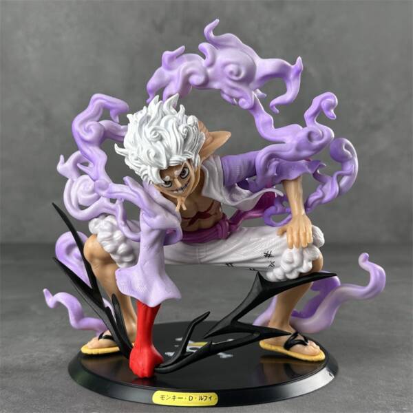 One Piece character, Nika in squatting position, pounding the ground, Luffy - 图片 2