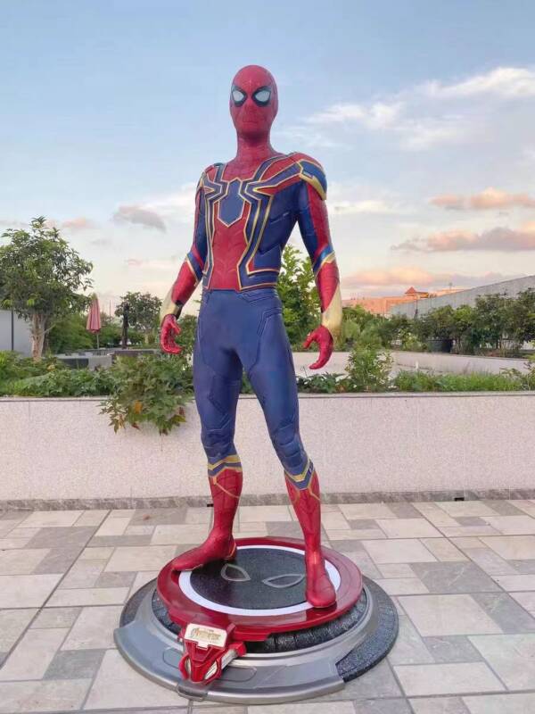 Web Hero Spider-Man 1: 1 Full Body Action Figure Sculpture, Luminous Model, Home and Living Room Decor, Floor Standing Large Piece - 图片 3