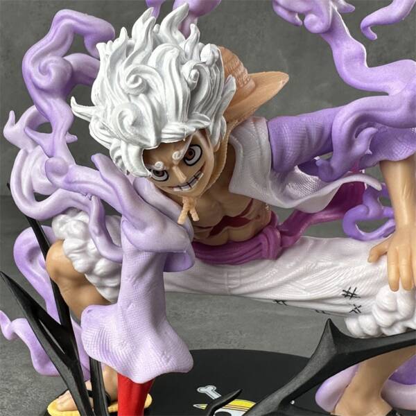 One Piece character, Nika in squatting position, pounding the ground, Luffy - 图片 7